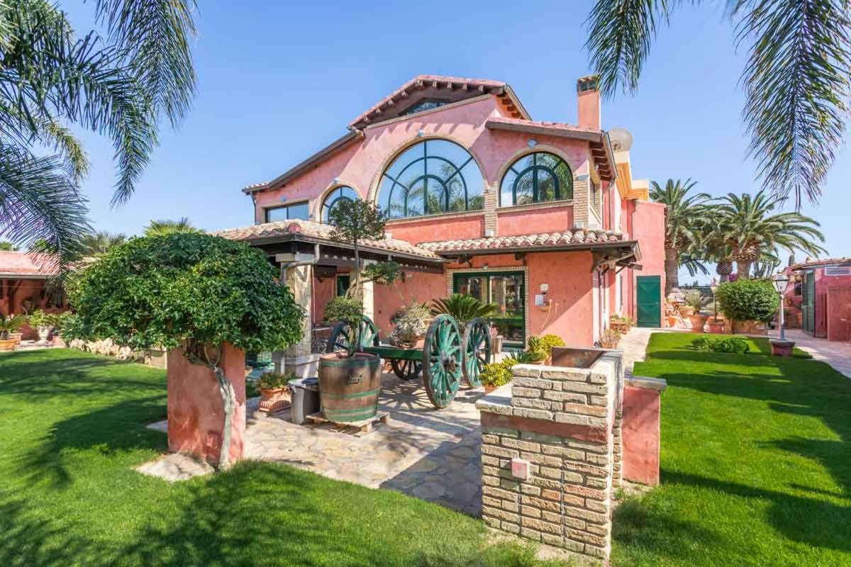 فلوميني دي كوارتو Villa Flumini المظهر الخارجي الصورة