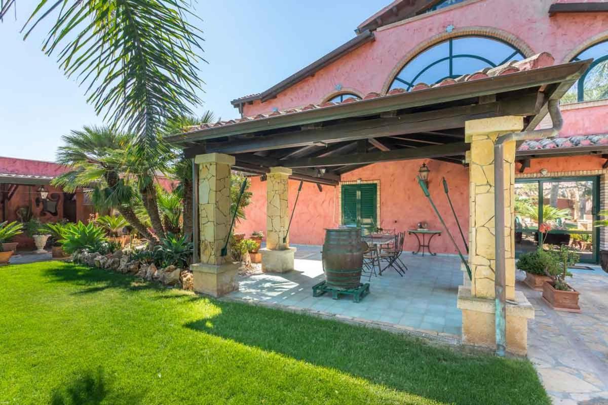 فلوميني دي كوارتو Villa Flumini المظهر الخارجي الصورة