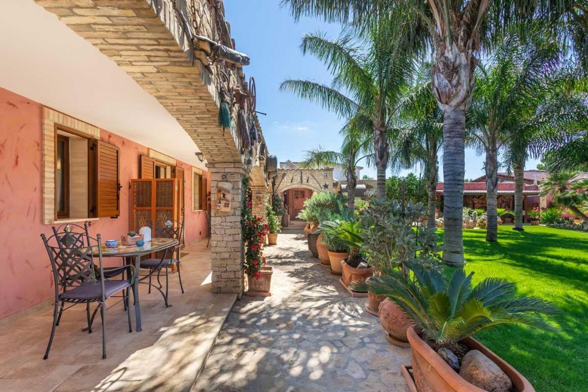 فلوميني دي كوارتو Villa Flumini المظهر الخارجي الصورة