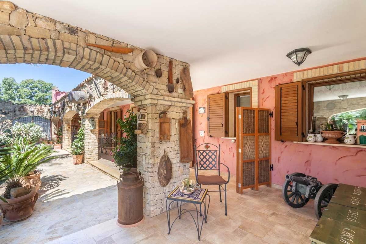 فلوميني دي كوارتو Villa Flumini المظهر الخارجي الصورة