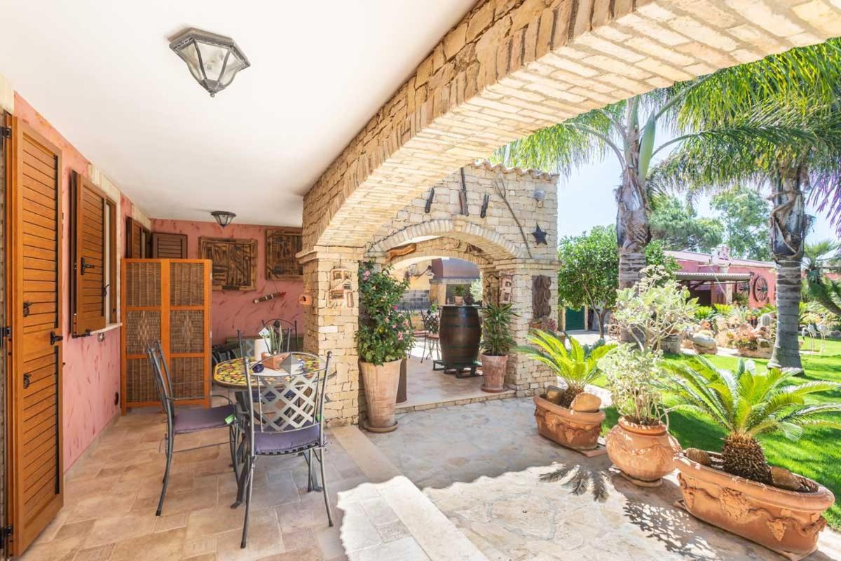 فلوميني دي كوارتو Villa Flumini المظهر الخارجي الصورة